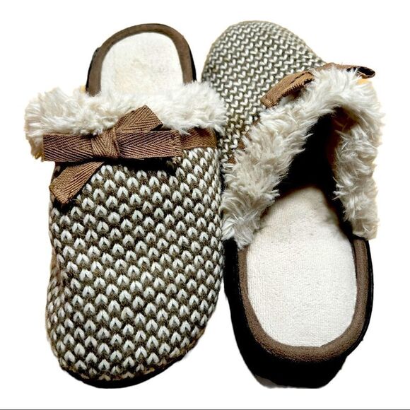 Isotoner Tweed Slippers 9.5-10 memory Foam faux fur - Picture 1 of 5